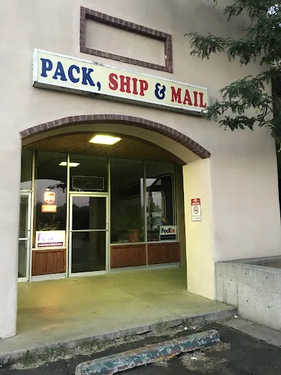 Pack Ship & Mail — image 1